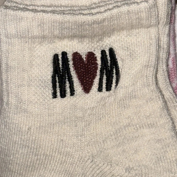 NWT Rae Dunn Women’s Quarter Socks 9-11 “MOM” 4 packs = 24 pair total - Picture 3 of 11